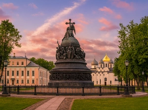 «Великий древний Новгород + Императорский Петербург»  для корпоративных групп на 3 дня/ 2 ночи